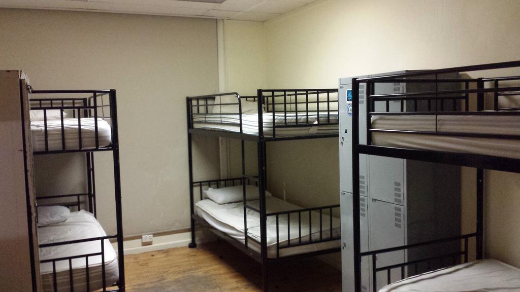 The Melbourne Connection Travellers Hostel الغرفة الصورة
